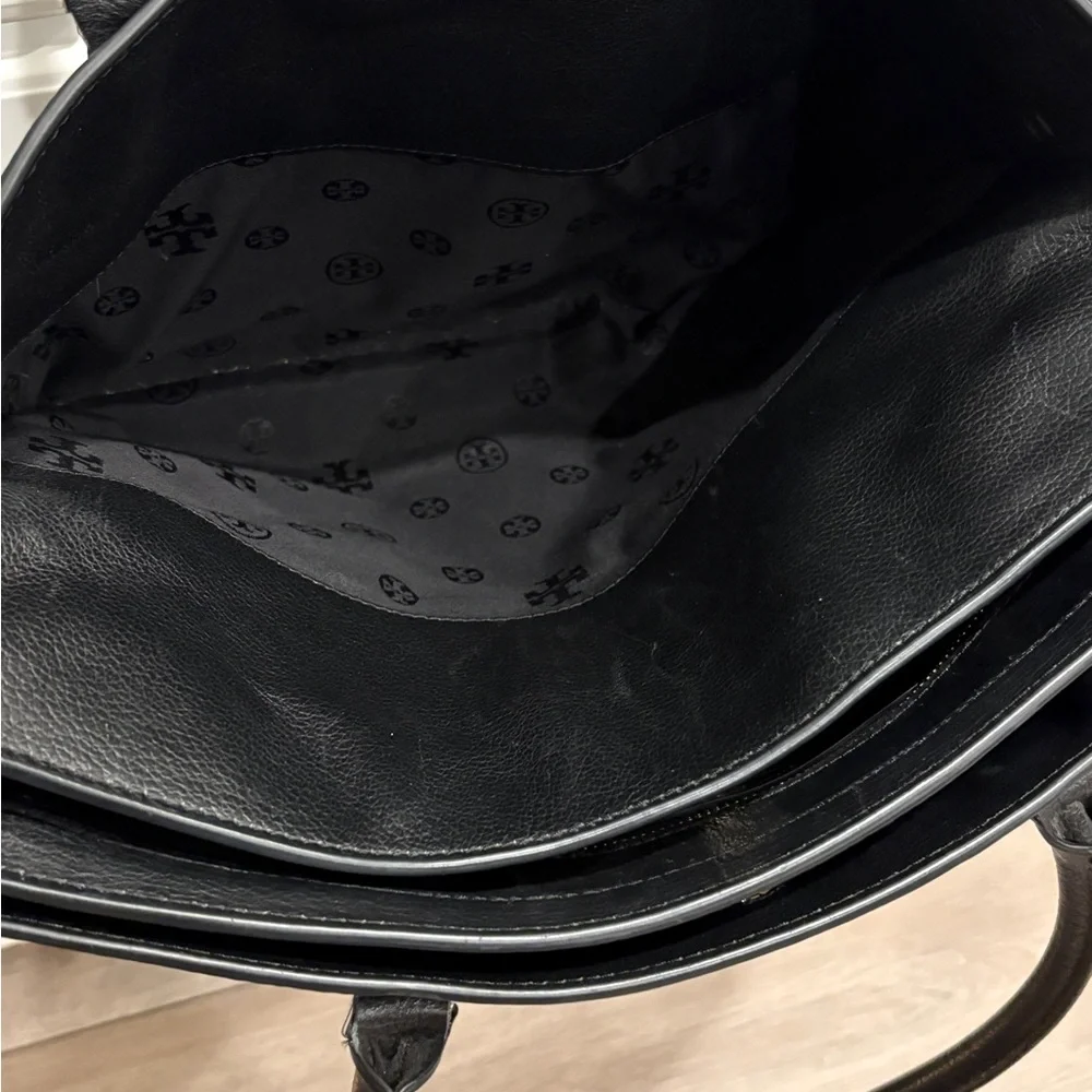 TORY BURCH Large Pebble Grain Leather Tote Bag - Picture 12 of 14